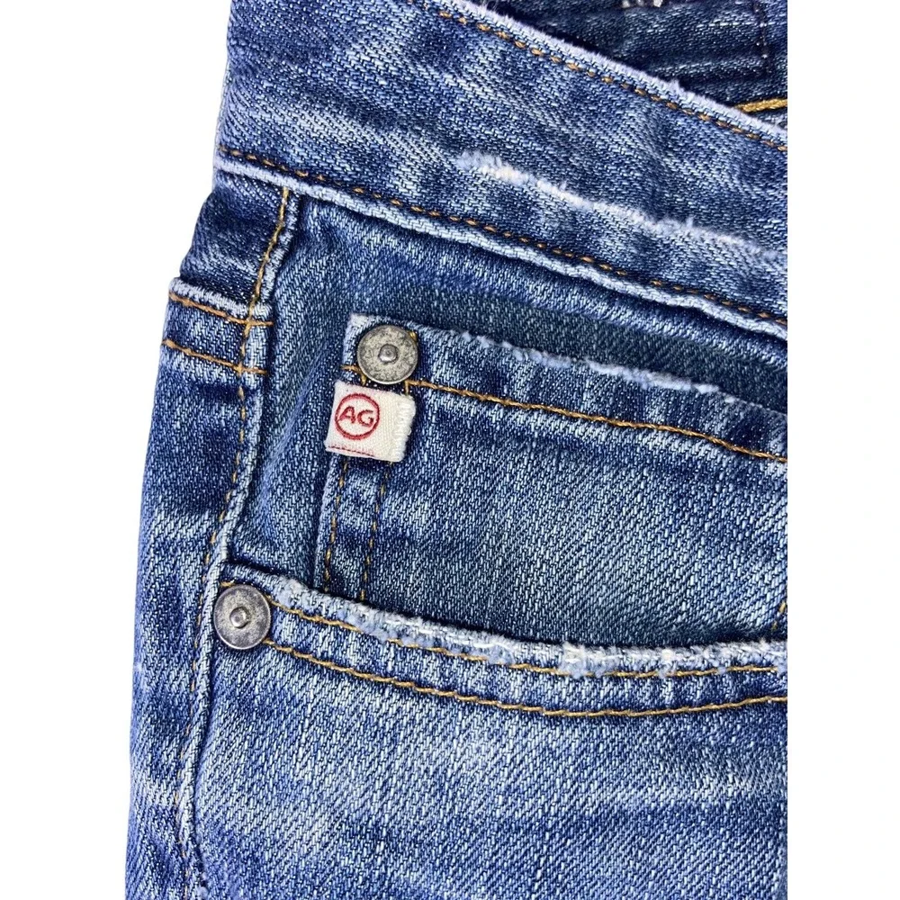 AG Adriano Goldschmied Woman's‎ Medium Wash Distressed Capri Raw Hem Size 29R
